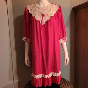 Vntg 70s Pink Nylon Nightgown Lace Collar Housecoat Grannycore Retro Loungewear
